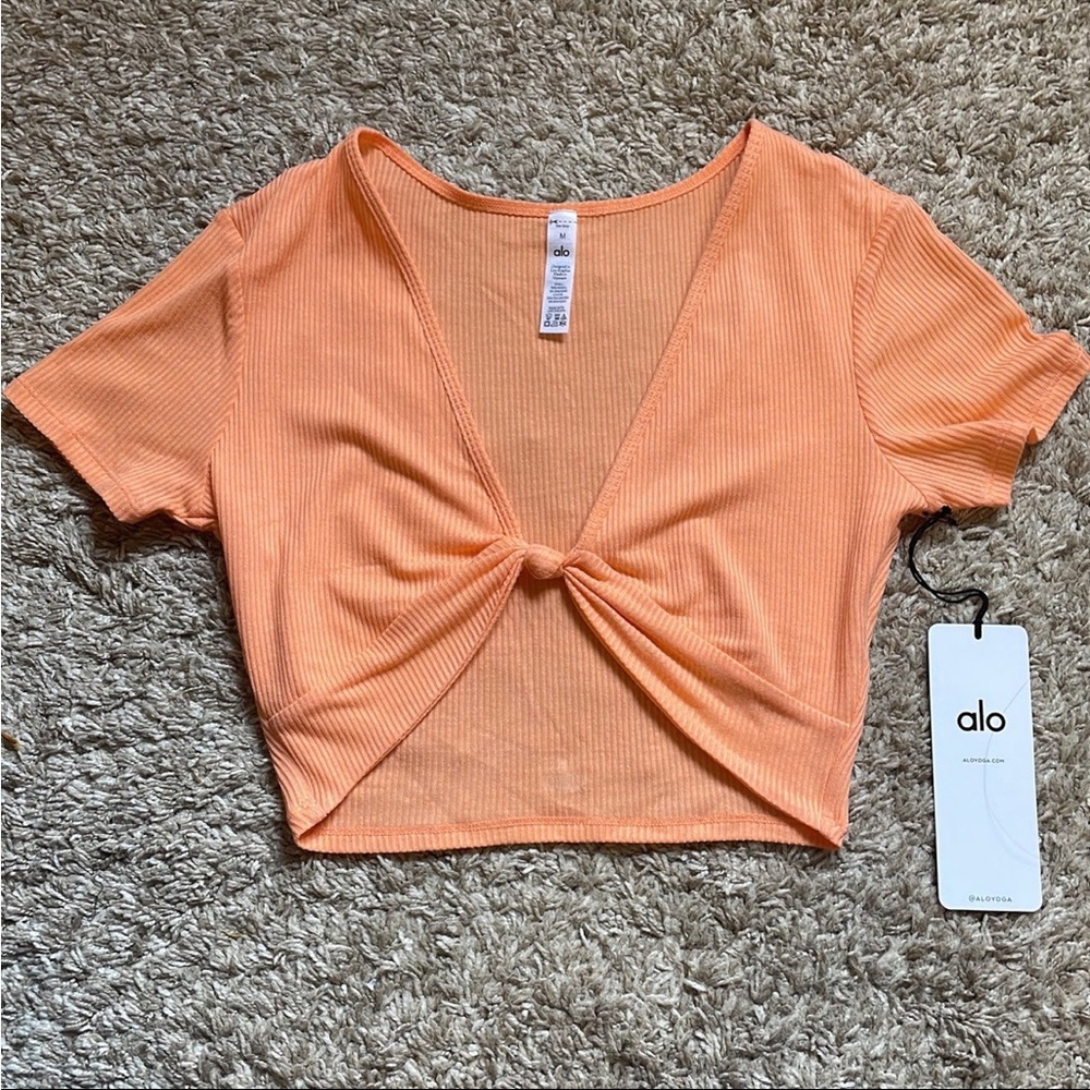Alo yoga ribbed knotty short sleeve